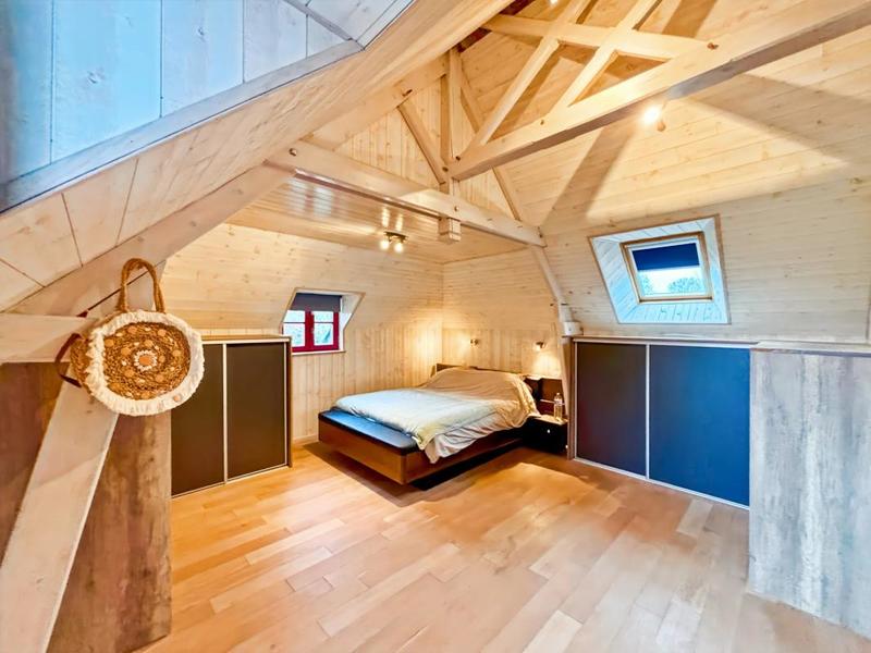 Maison - 140 m² - 5 pièces