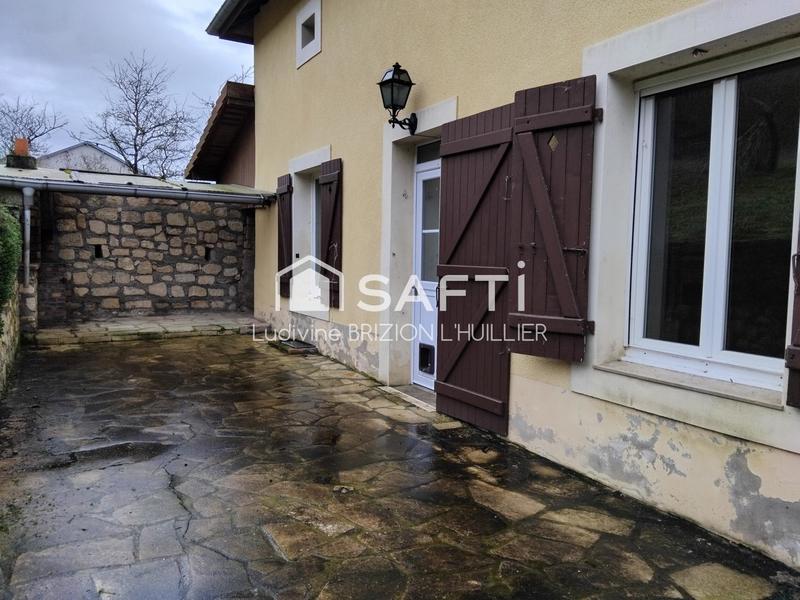 Maison - 240 m² - 9 pièces