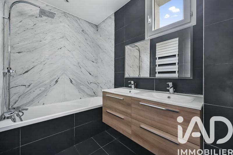 Appartement - 76 m² - 4 pièces