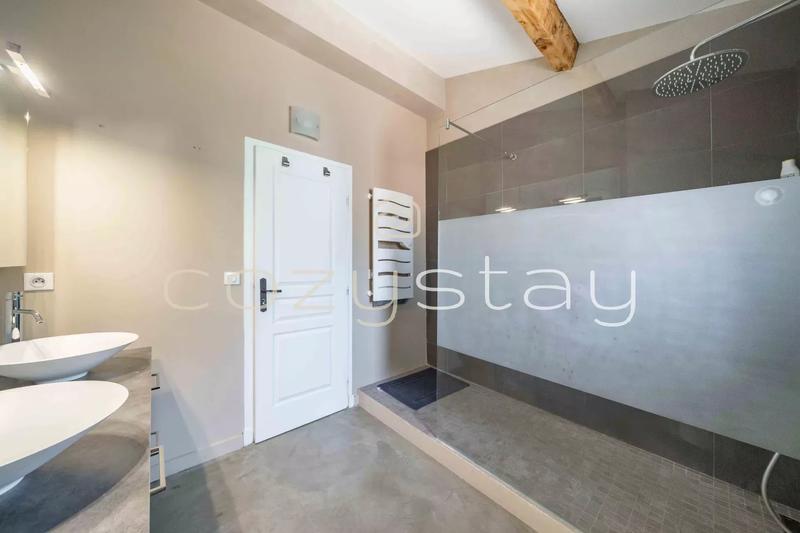 Villa - 170 m² - 5 pièces