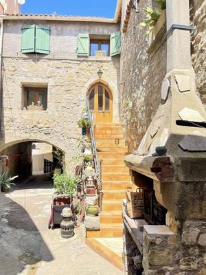 Maison de village - 80 m² - 3 pièces