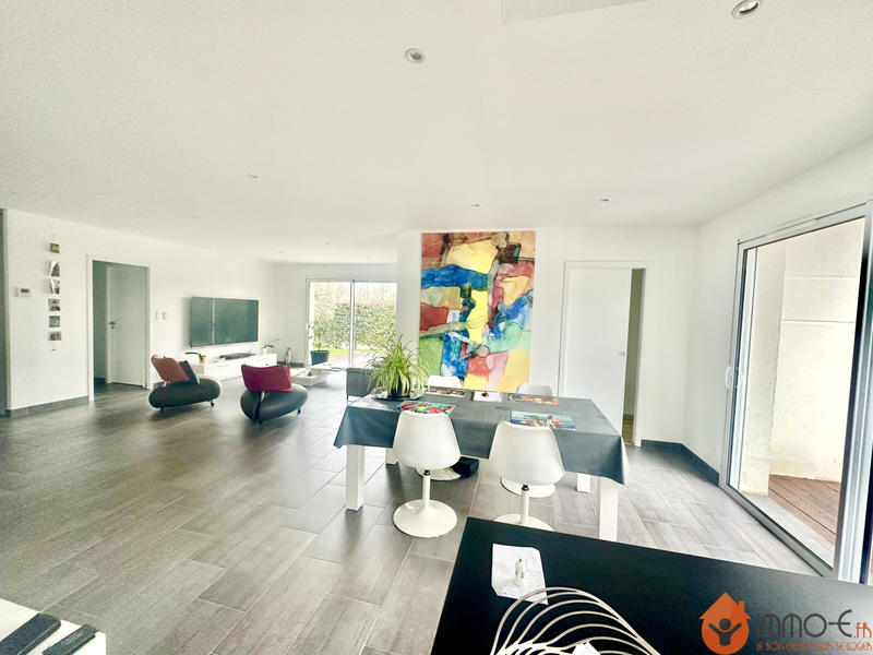 Maison - 166 m² - 5 pièces