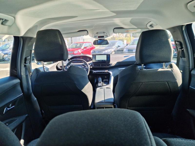 Peugeot 3008 1.5 Bluehdi Active Pack Eat8 130