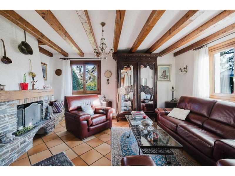 Maison - 142 m² - 7 pièces