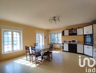 Maison - 169 m² - 6 pièces