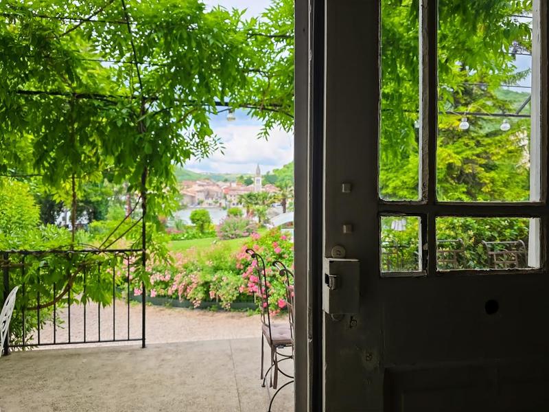 Maison de maîtres - 484 m² - 16 pièces