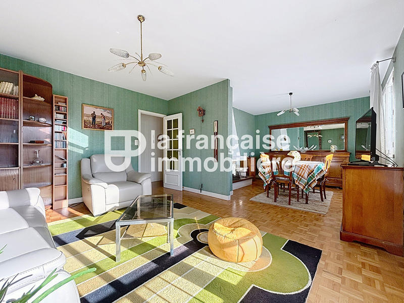 Maison - 94 m² - 4 pièces