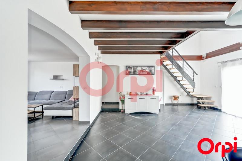 Maison - 182 m² - 5 pièces