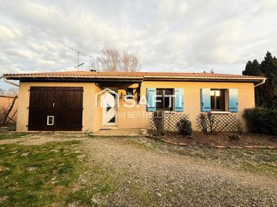 Maison - 74 m² - 4 pièces
