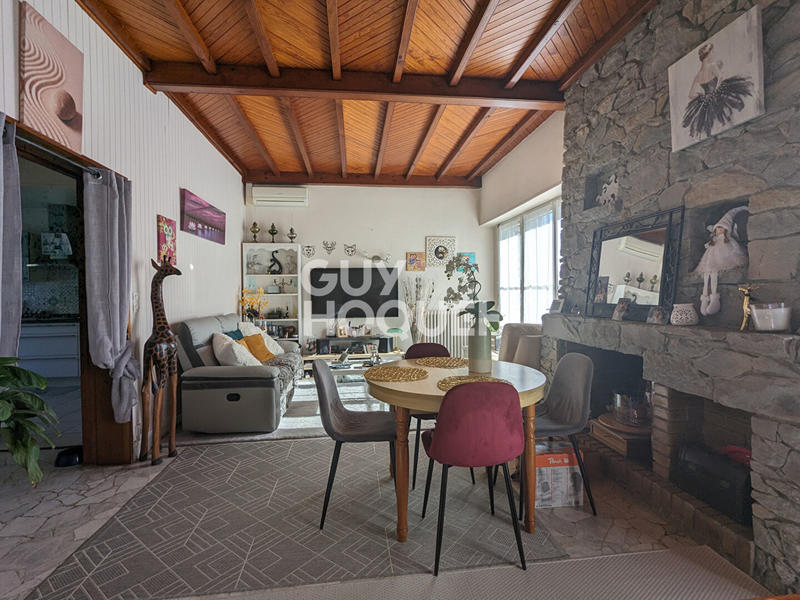 Maison - 190 m² - 5 pièces