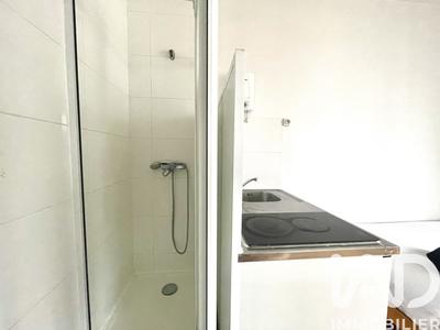 Studio - 10 m² - 1 pièce