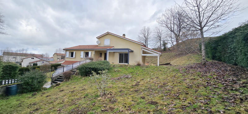 Maison - 115 m² - 6 pièces