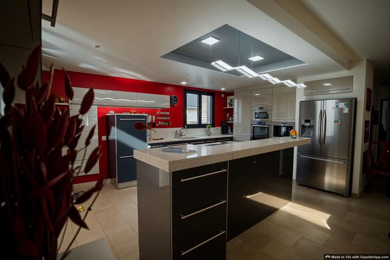 Villa - 246 m² - 9 pièces