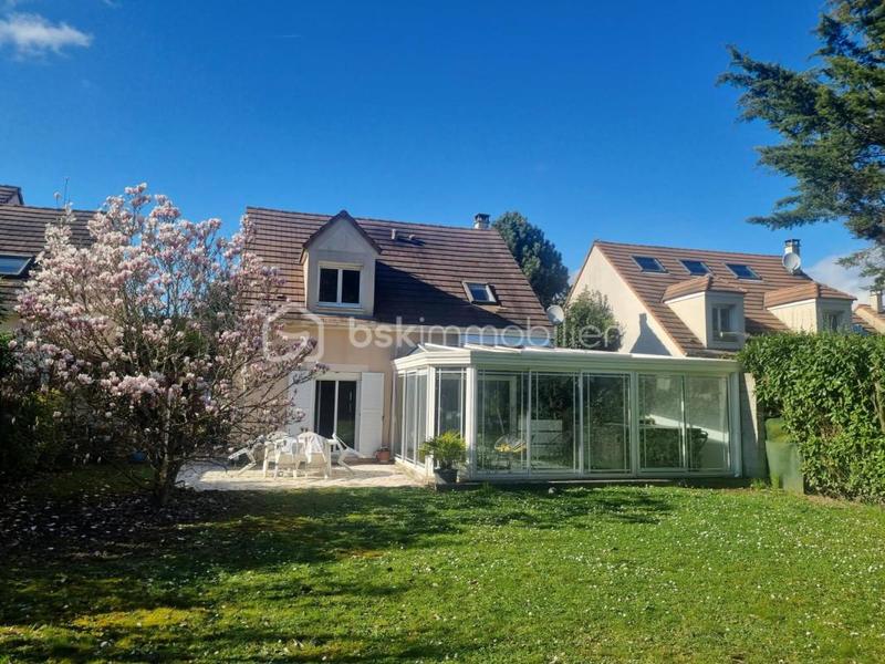 Maison - 150 m² - 6 pièces