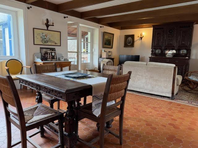 Maison - 108 m² - 4 pièces