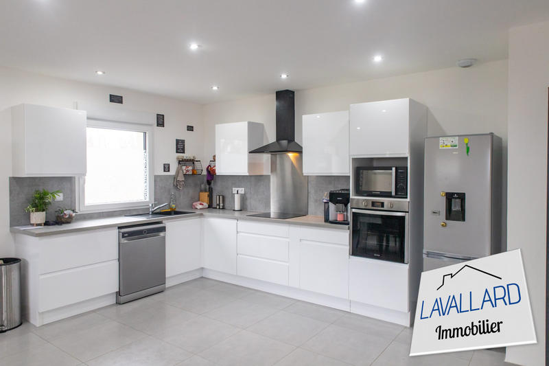 Maison - 130 m² - 5 pièces