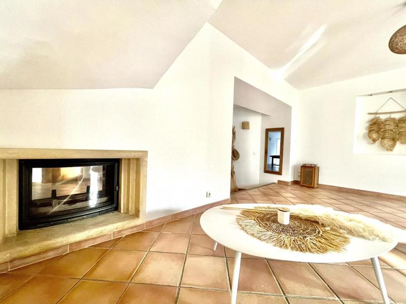 Maison - 211 m² - 7 pièces