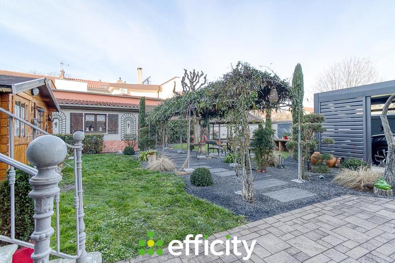 Maison - 193 m² - 8 pièces