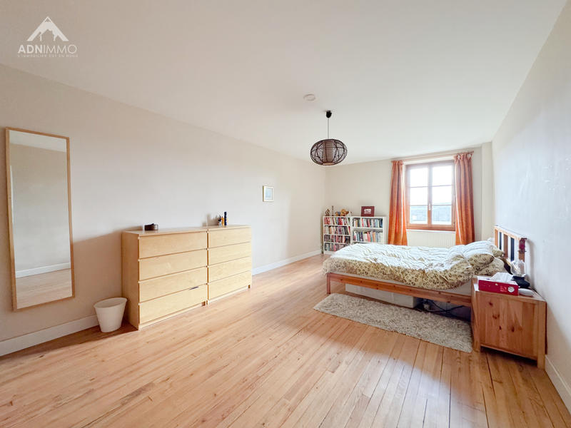 Maison - 429 m² - 10 pièces