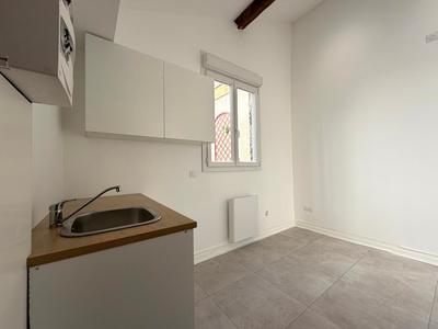 Studio - 13 m² - 1 pièce