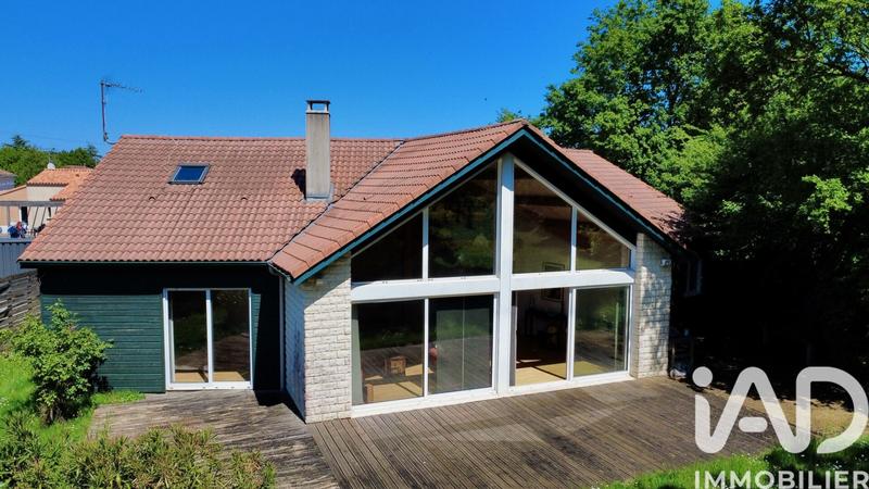 Maison - 184 m² - 6 pièces