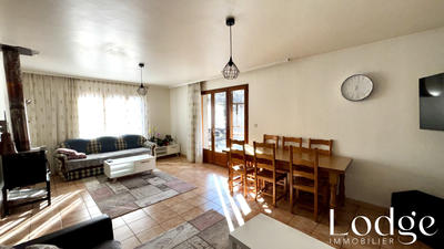 Maison - 150 m² - 7 pièces