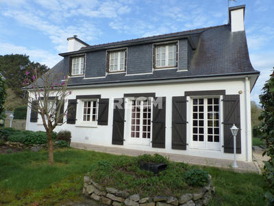 Maison - 110 m² - 6 pièces