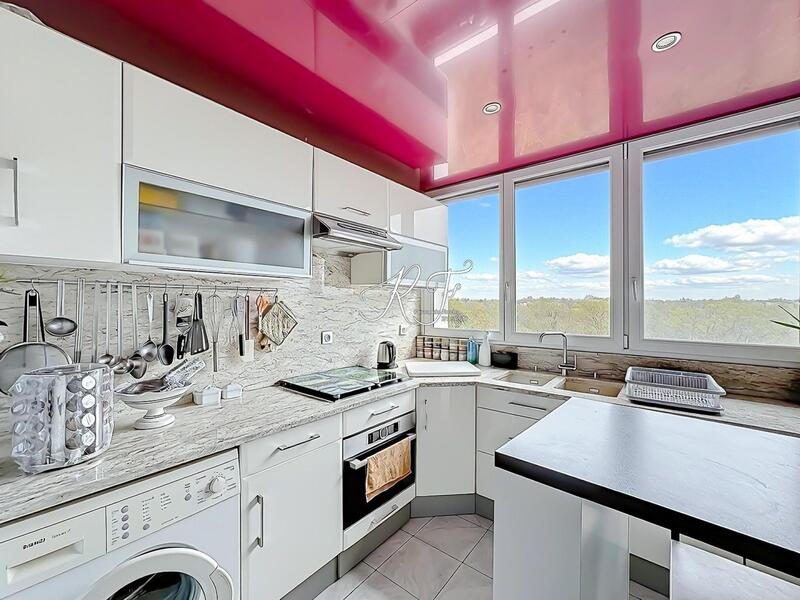 Appartement - 75 m² - 4 pièces