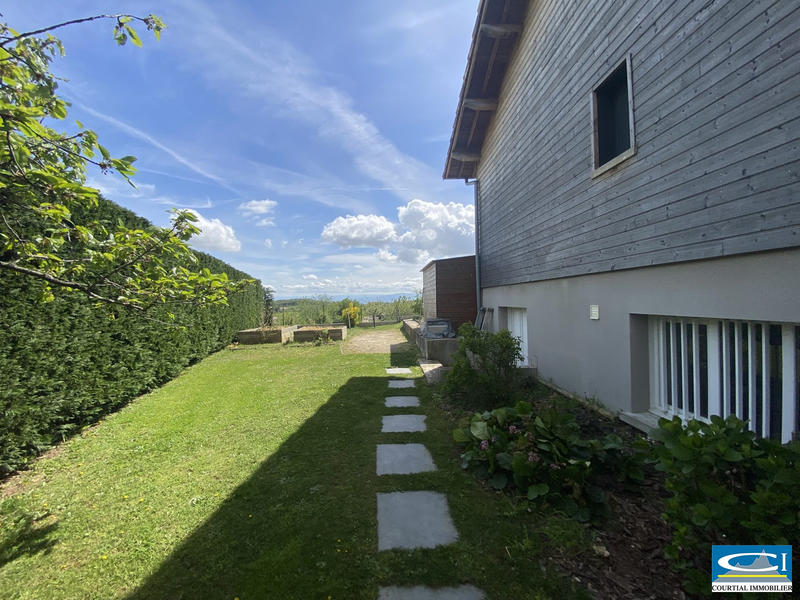 Maison - 164 m² - 5 pièces