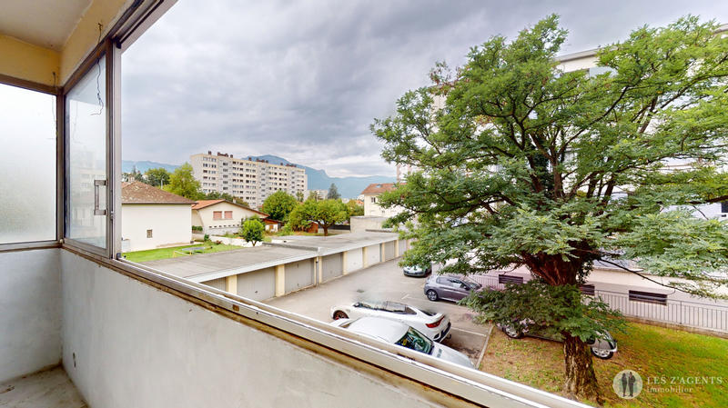 Appartement - 60 m² - 4 pièces