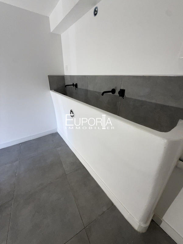 Maison - 130 m² - 4 pièces