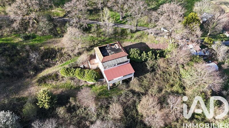 Maison - 163 m² - 2 pièces