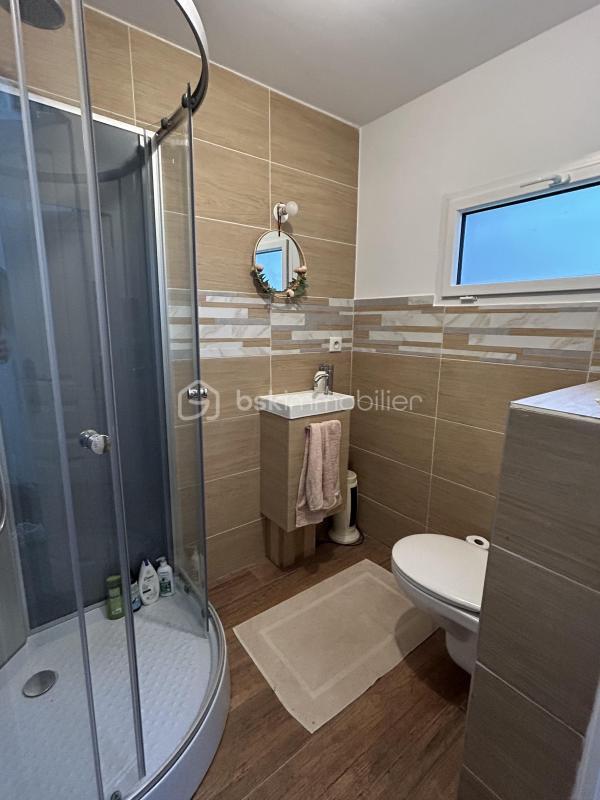 Maison - 190 m² - 6 pièces