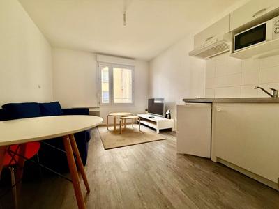 Studio - 18 m² - 1 pièce