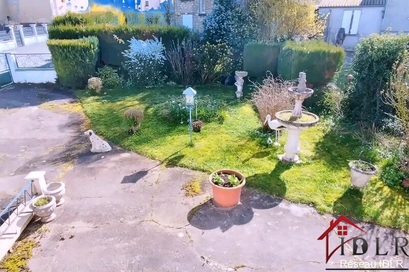 Pavillon - 90 m² - 5 pièces