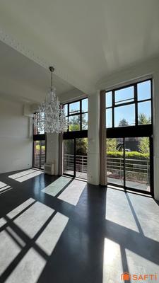 Appartement - 236 m² - 5 pièces