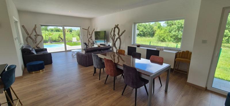 Maison - 125 m² - 6 pièces