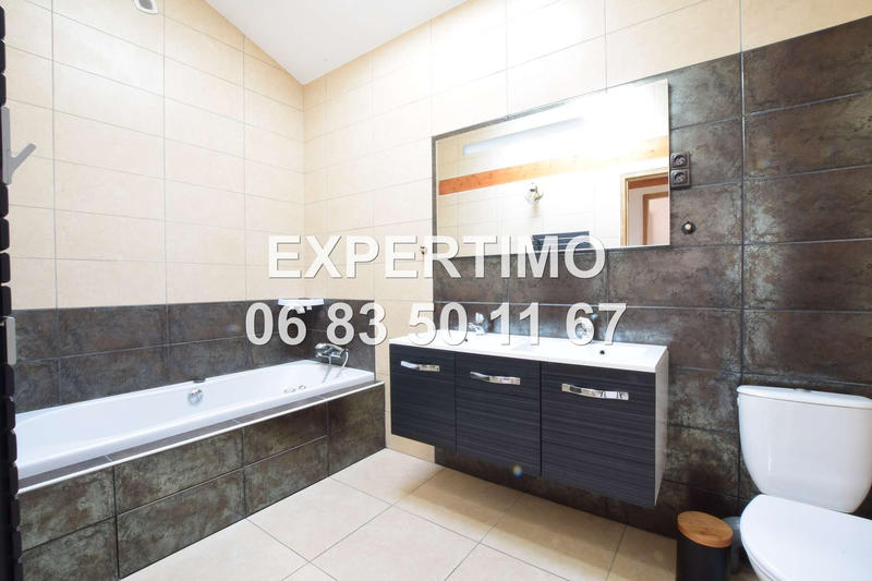 Maison - 115 m² - 5 pièces