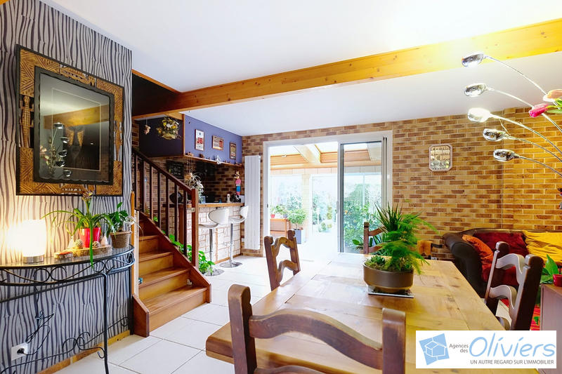 Maison - 147 m² - 6 pièces