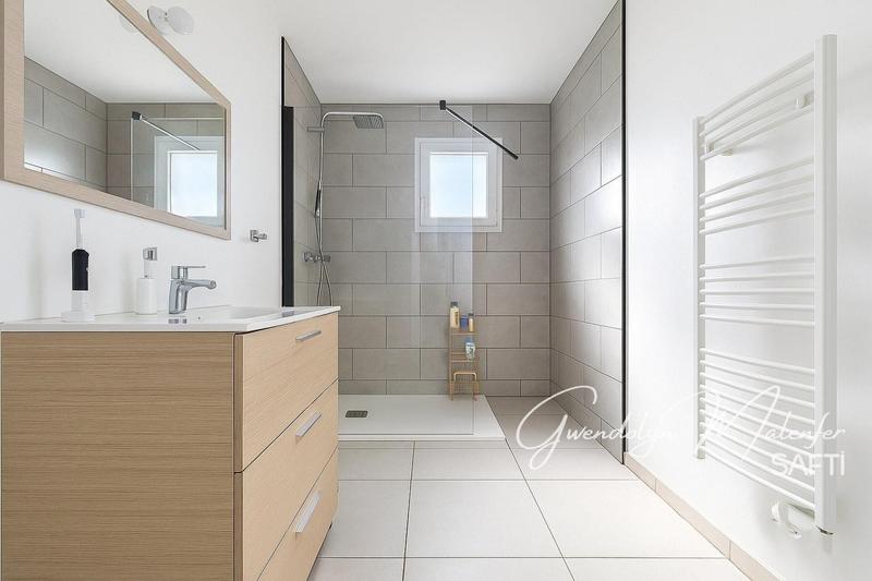 Maison - 85 m² - 5 pièces