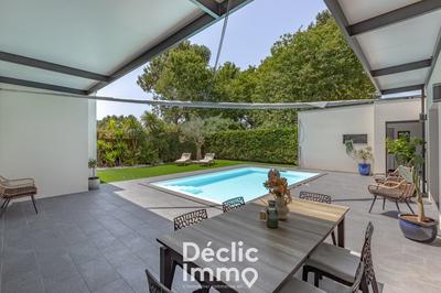 Maison - 162 m² - 7 pièces