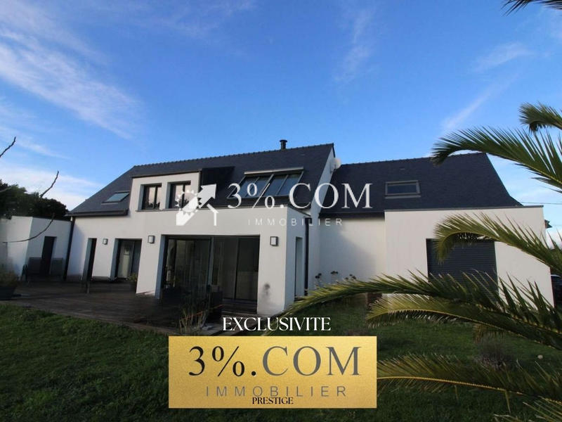 Maison - 225 m² - 1 pièce