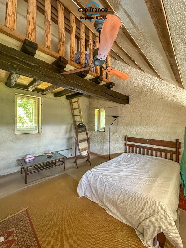 Propriété - 250 m² - 7 pièces