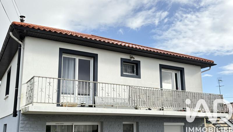 Maison - 84 m² - 3 pièces