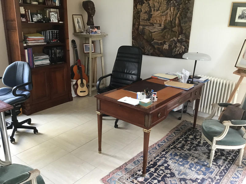 Maison - 222 m² - 8 pièces