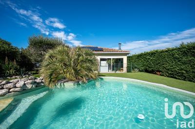 Maison - 238 m² - 7 pièces