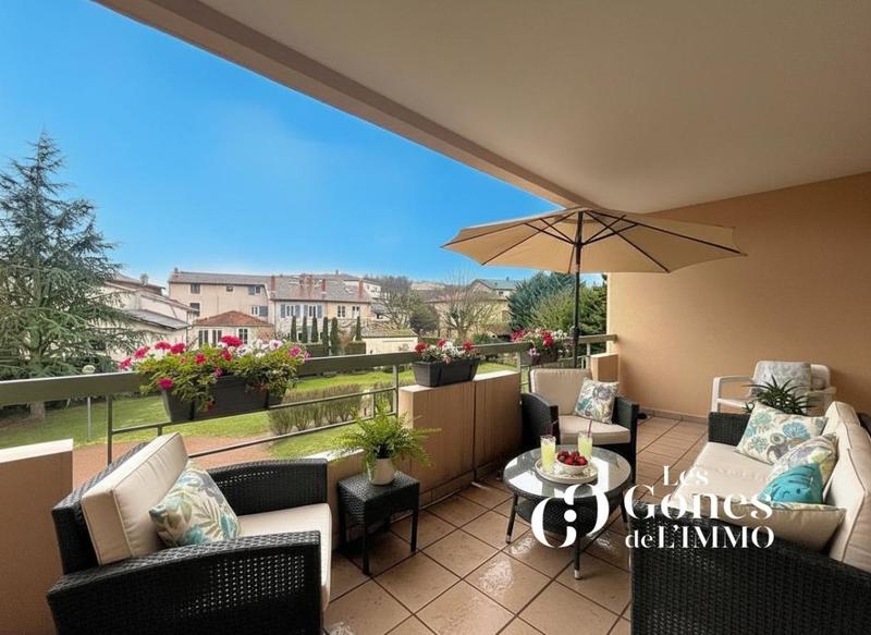 Appartement - 89 m² - 4 pièces