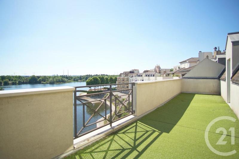 Appartement - 82 m² - 4 pièces