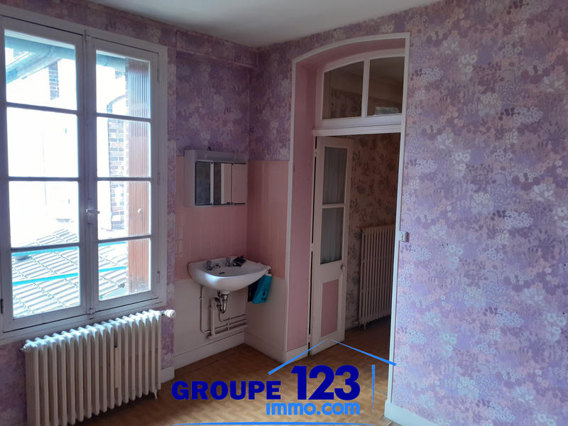 Maison - 152 m² - 8 pièces