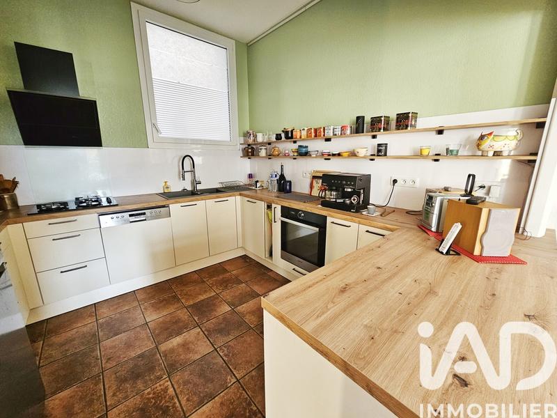 Maison - 146 m² - 6 pièces